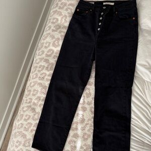 Levi's Women's Ribcage Straight Leg Jeans